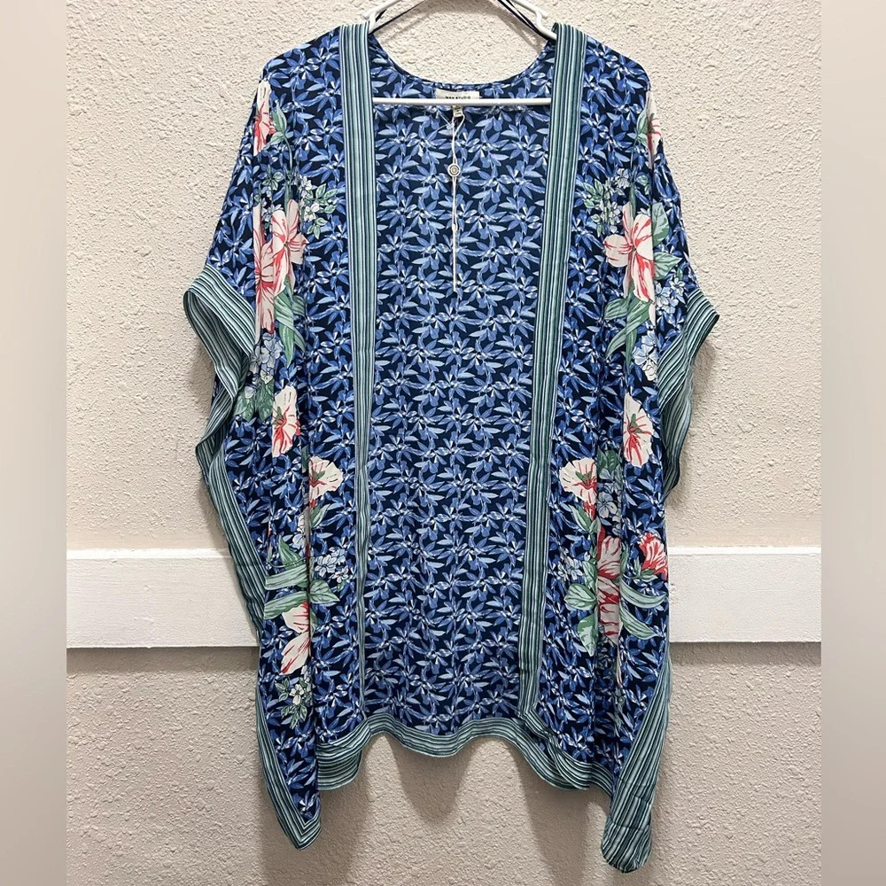Max Studio Blue Floral Print Crepe Kimono NWT Medium